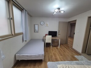 1 bedroom, hypo-allergenic bedding, individually furnished, free WiFi - AirDragon Guest House (Incheon)