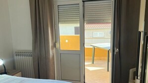Apartment (Kate - free parking - A3 Srednji (2+2) | 1 bedroom, free WiFi - Kate - Free Parking - A3 Srednji (Biograd na Moru)