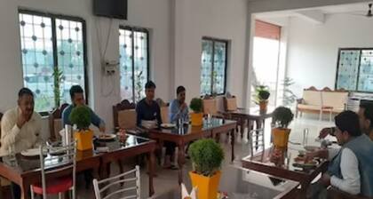 Goroomgo Nalanda Guest House