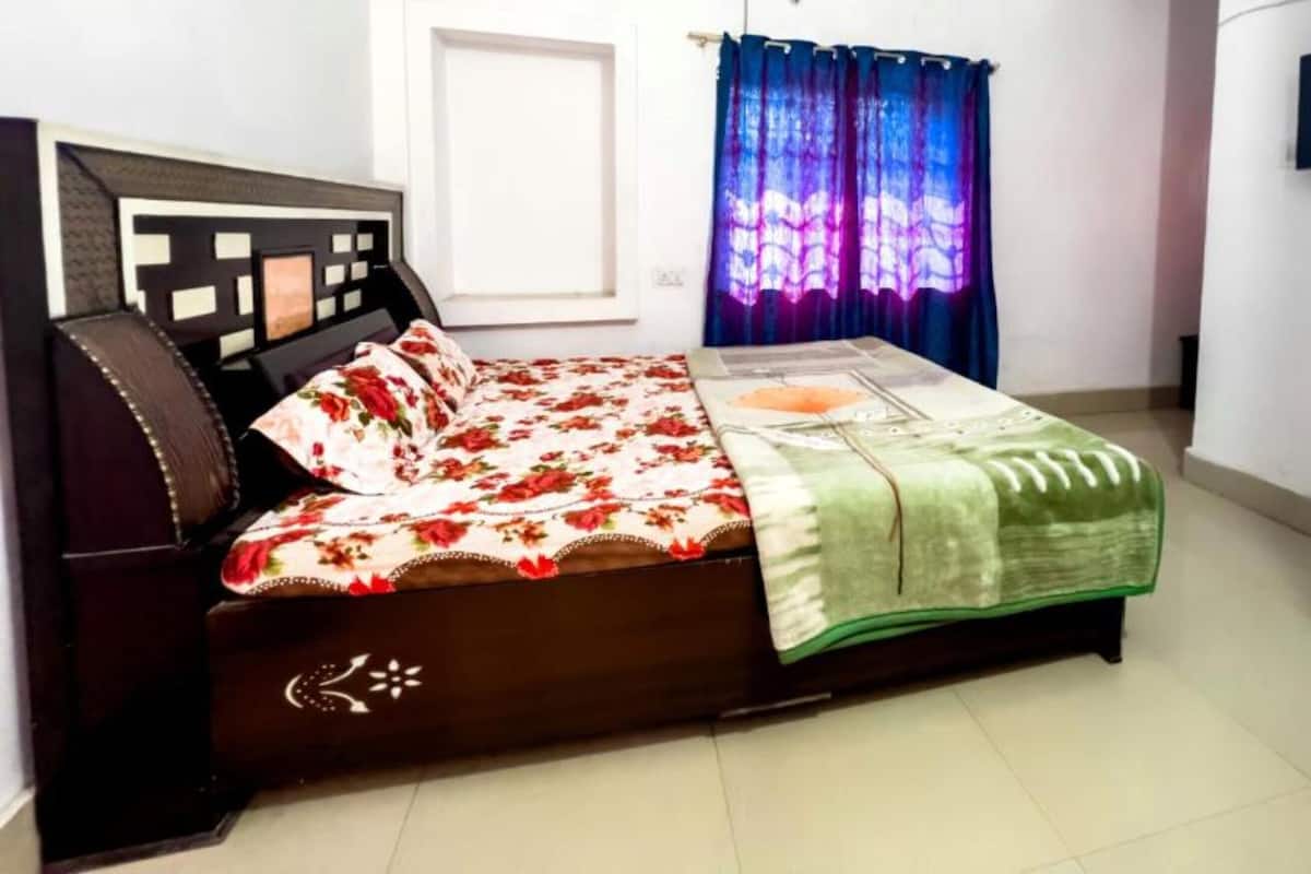 Bureau, chambres insonorisées, Wi-Fi gratuit, draps fournis