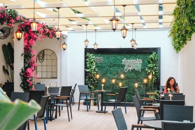 ARMİS HOTEL