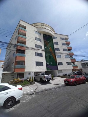 Exterior - Departamento con Jacuzzi 5 Piso el Condado (Quito)
