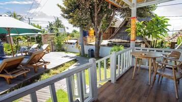 Standaard villa | Uitzicht vanaf balkon