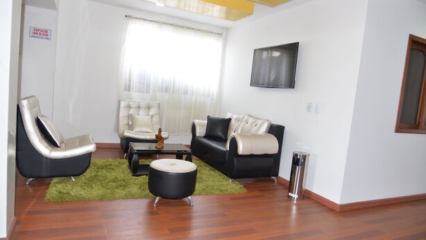 Habitació doble per a ús individual bàsica | Sala d'estar