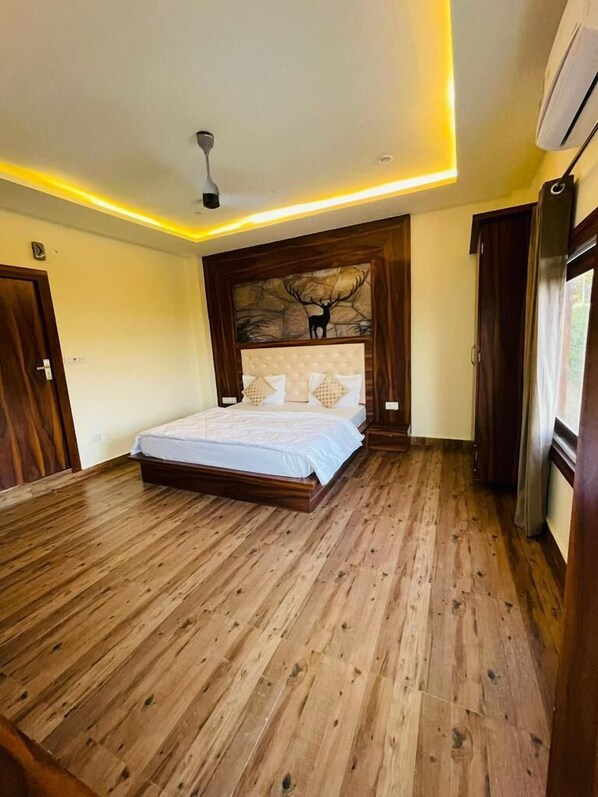 Deluxe Room | Free WiFi - Paradise Woodland Resort Chintpurni (Dera Gopipur)