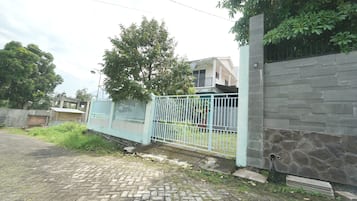 住宿正面