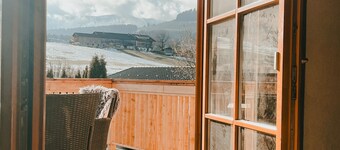 Apartment 'Katie' with Mountain View, Private Terrace and Wi-Fi