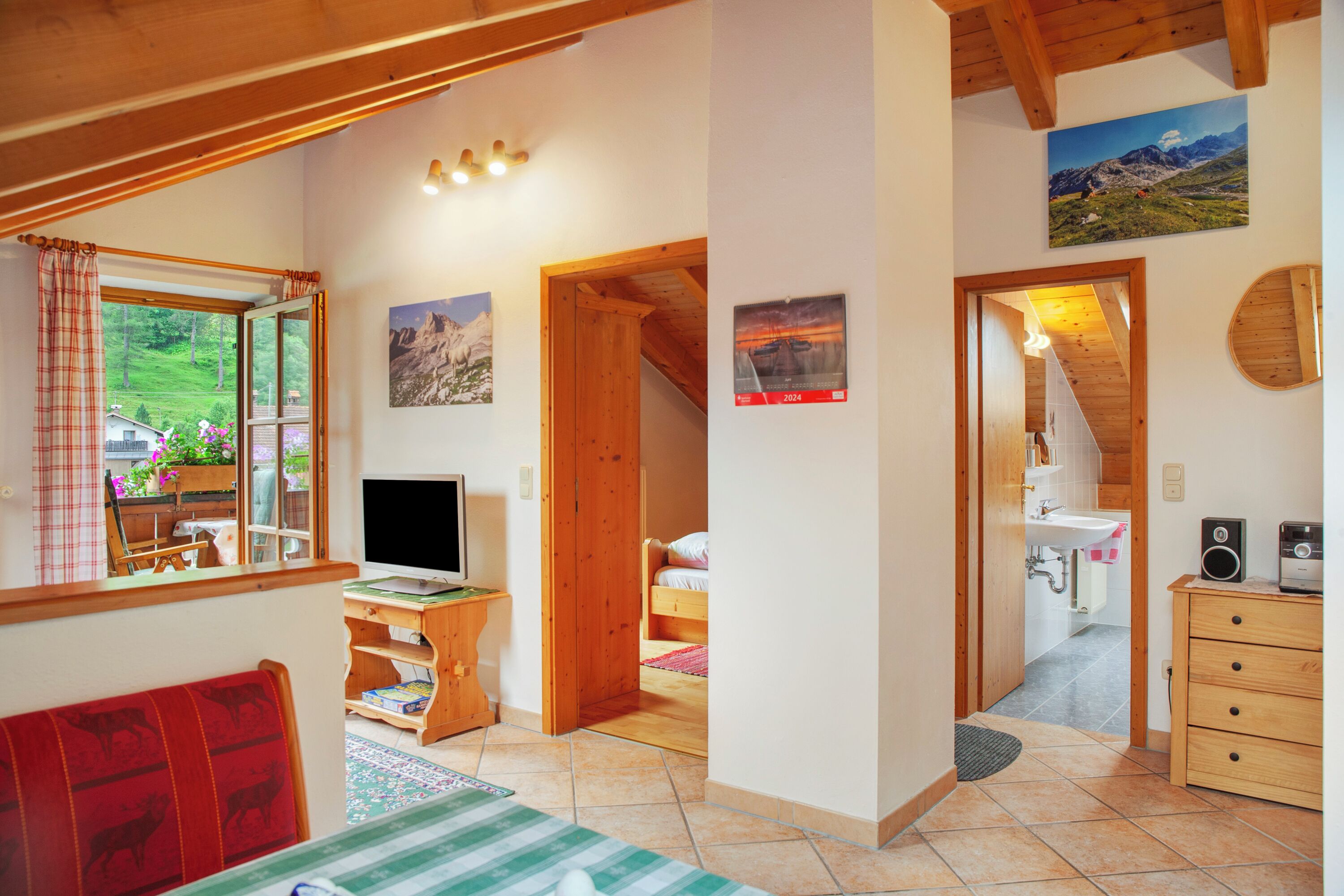 1 makuuhuone, ilmainen Wi-Fi, vuodevaatteet