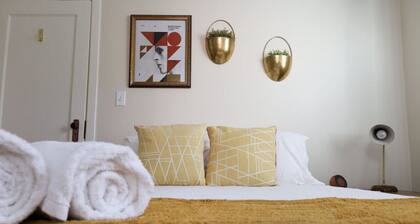 The Stardust Cottage Near Downtown Klamath Falls