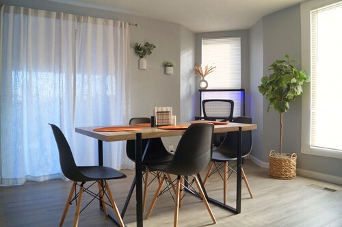 The Nest On Main - Near City Center