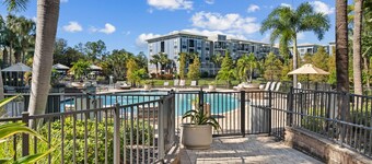 Modern 2-Bed/2-Bath Tampa Apartment: Comfort Meets Convenience
