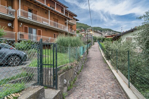 Sole E Lago