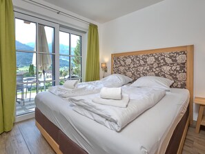 4 bedrooms, internet