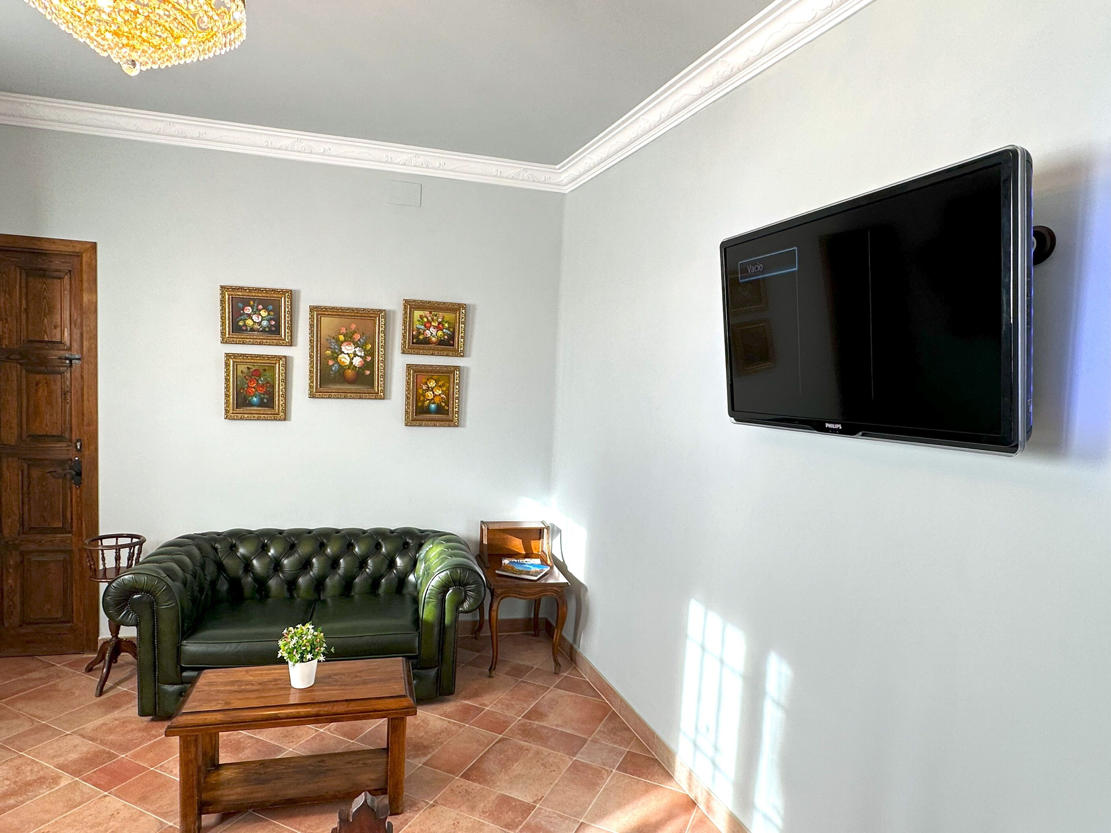 Photo - Masia Can Viver - Olive oil tourism B&B