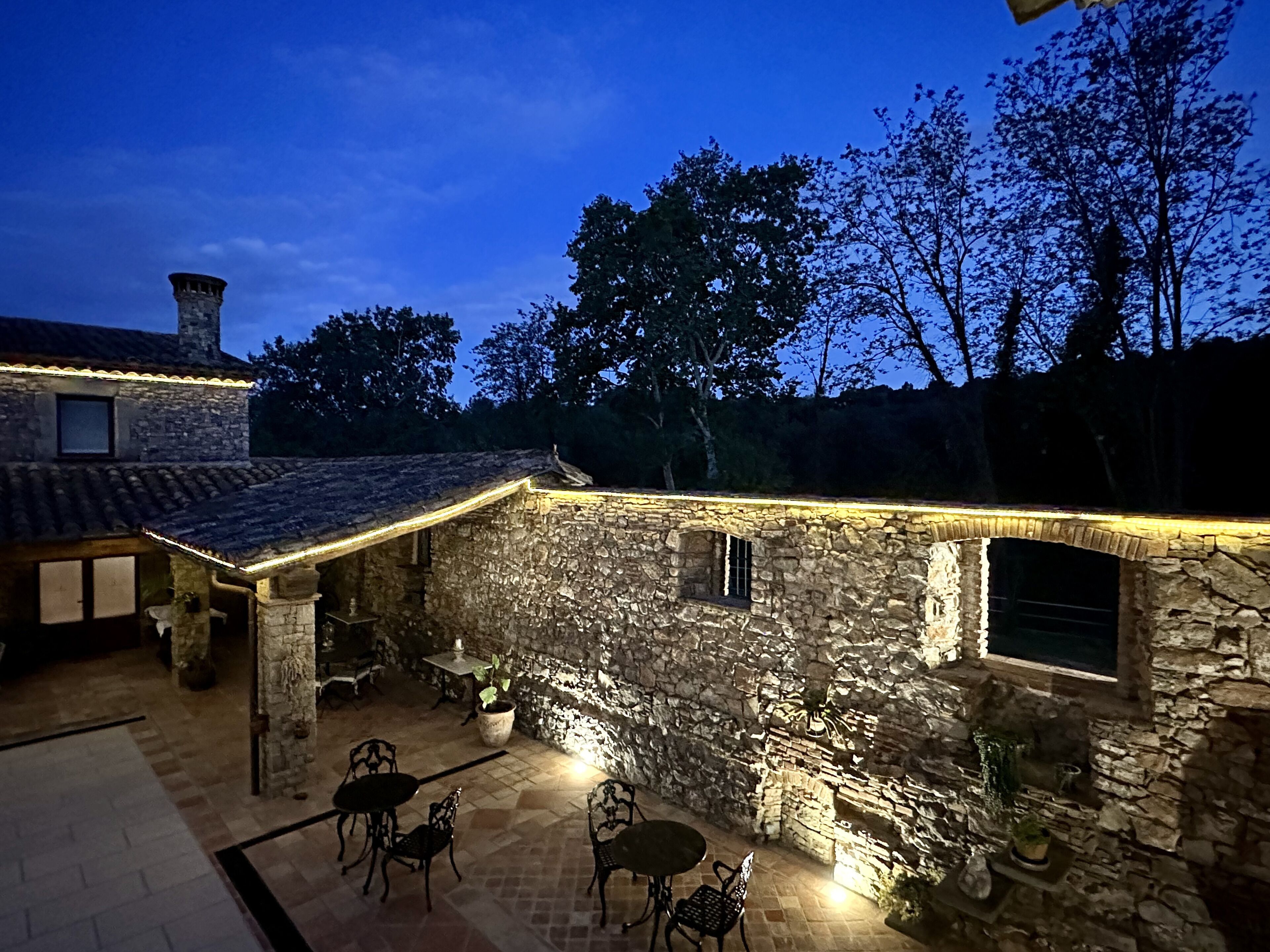 Photo - Masia Can Viver - Olive oil tourism B&B