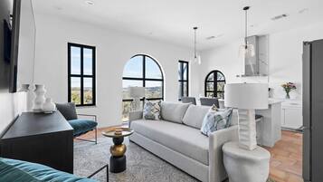 TV, fireplace, offices