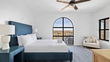 3 bedrooms, desk, iron/ironing board, WiFi