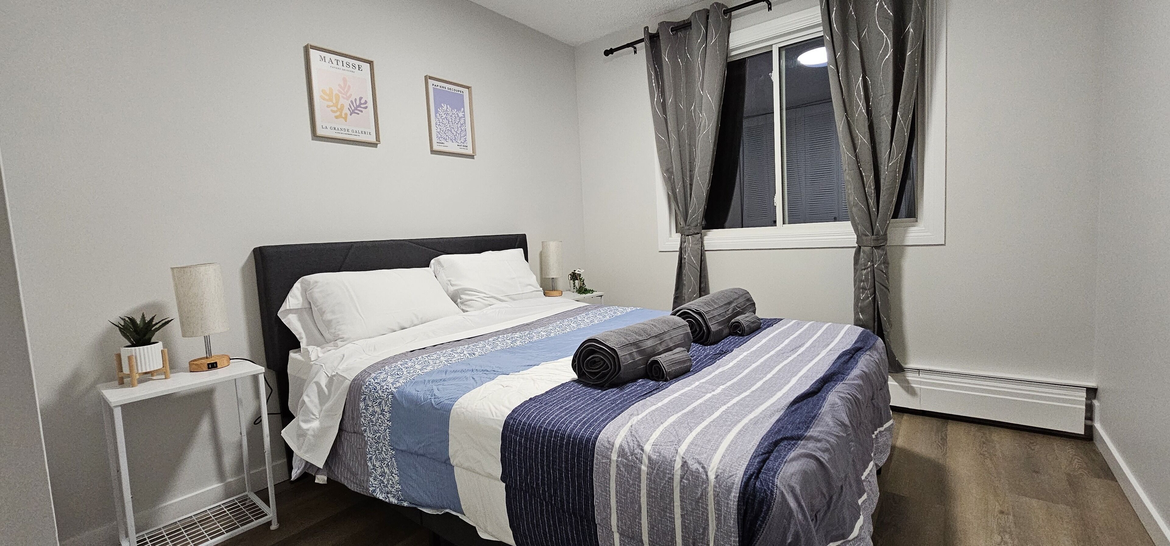 3 habitaciones, tabla de planchar con plancha, wifi y ropa de cama 