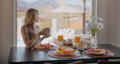 Casa de Oro: 360° Desert Views, Pool & Spa