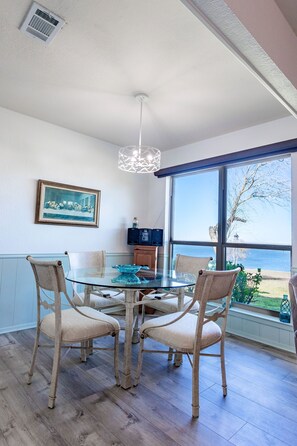 Dining - Bird's Eye View- Lake Access!  (Waco)