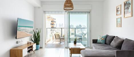 58-inch Smart TV with cable channels