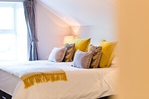 13 dormitorios, tabla de planchar con plancha, wifi gratis