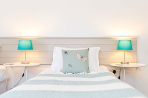 7 habitaciones, tabla de planchar con plancha y wifi gratis