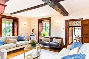 تلفزيون ذكي