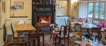 バーソロミュー アームズ