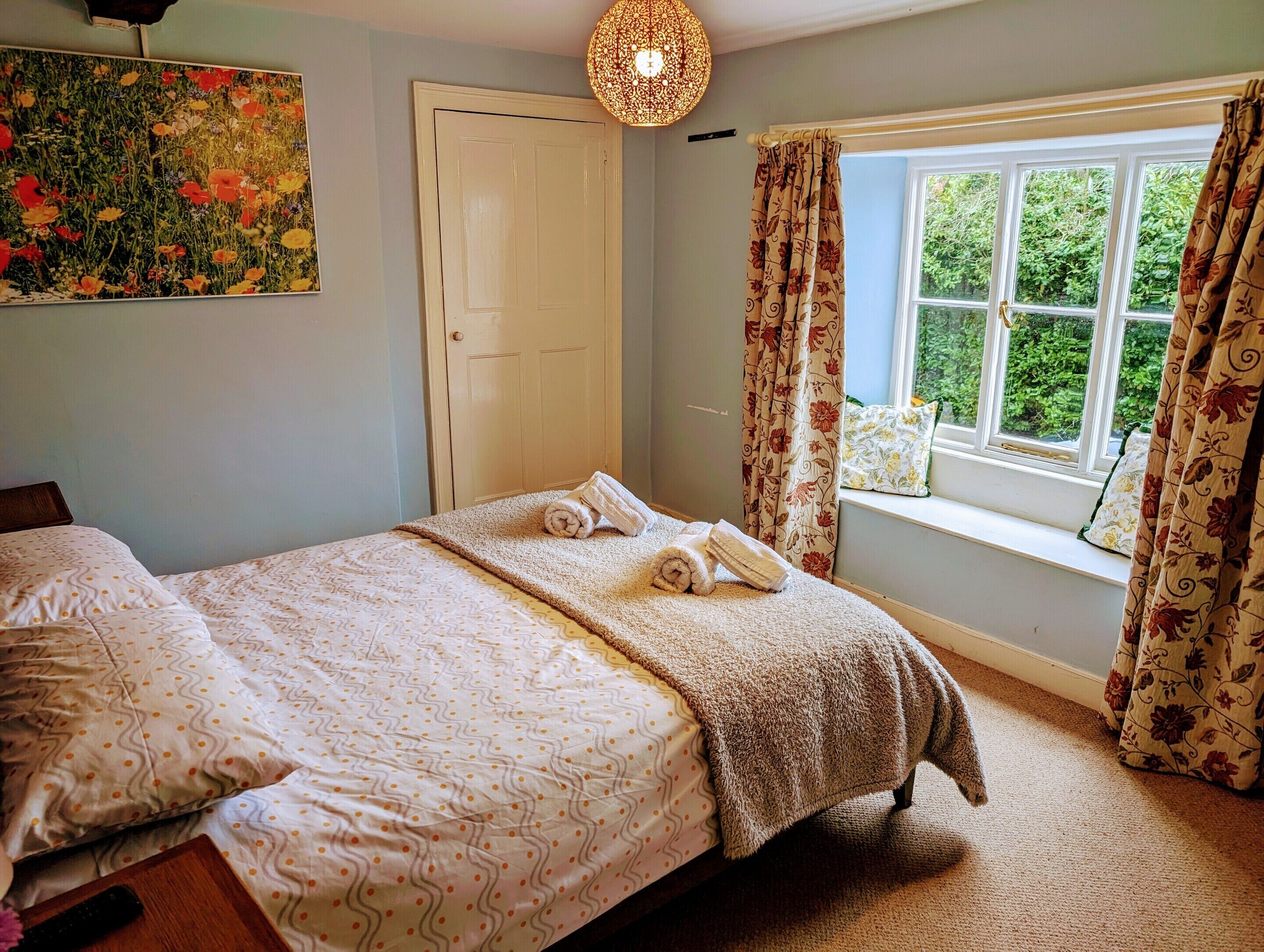 Exclusive Double Room, Ensuite | Blackout drapes, iron/ironing board, free WiFi, bed sheets