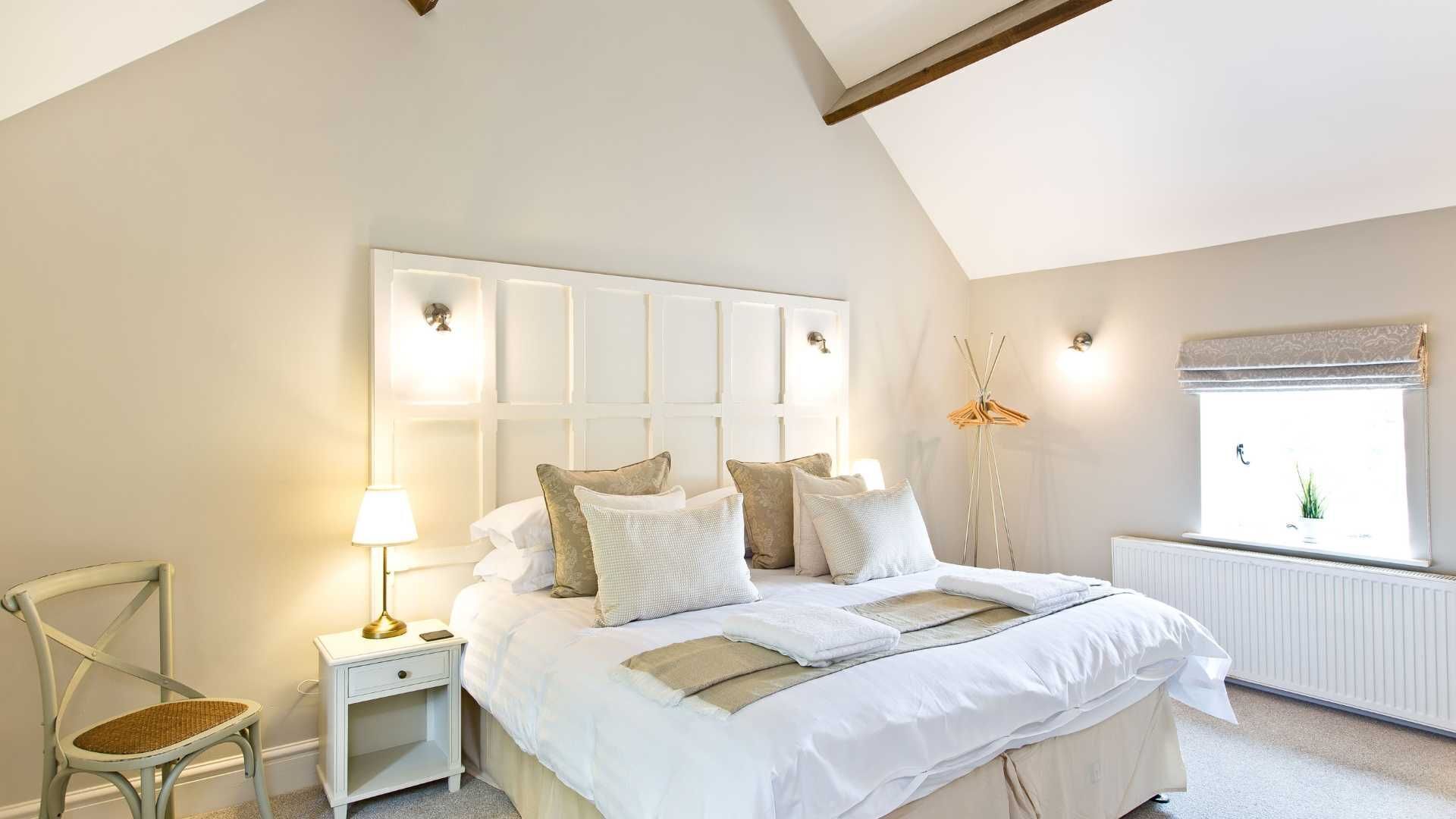 8 chambres, fer et planche à repasser, Wi-Fi gratuit, draps fournis