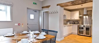 Stylish Farmhouse with stunning views over rolling hills and fabulous games room.