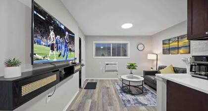 New 1BD Apartment Near Ferndale