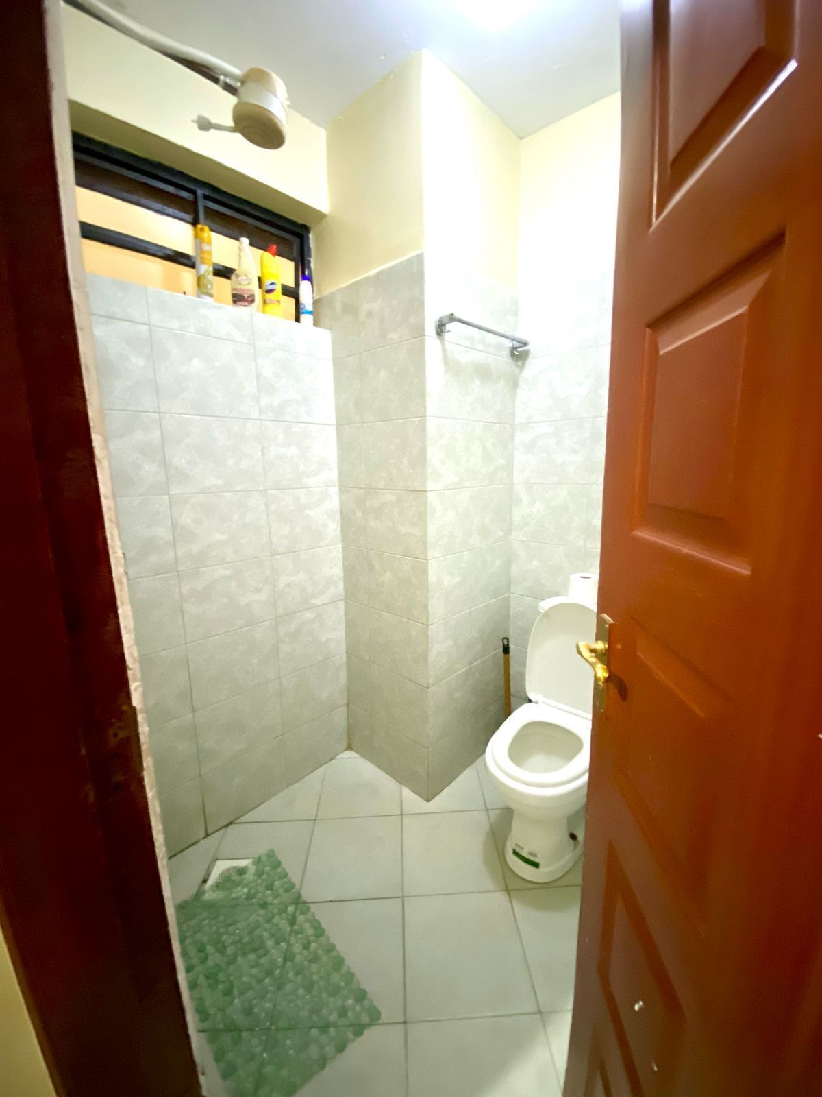 디럭스 스튜디오 | 욕실 | 샤워 시설, 레인폴 샤워기, 무료 세면용품, 비데