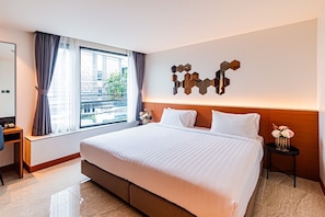 Deluxe Room | In-room safe, desk, blackout curtains, free WiFi - Frame Hotel Bangkok (Bangkok)