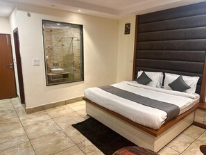 Deluxe Room | Free WiFi - Hotel Fortune Ganga (Haridwar)