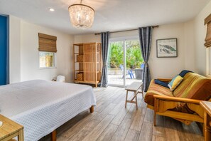 4 bedrooms, iron/ironing board, free WiFi, bed sheets