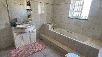 Free toiletries, hair dryer