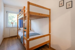 2 bedrooms, free WiFi
