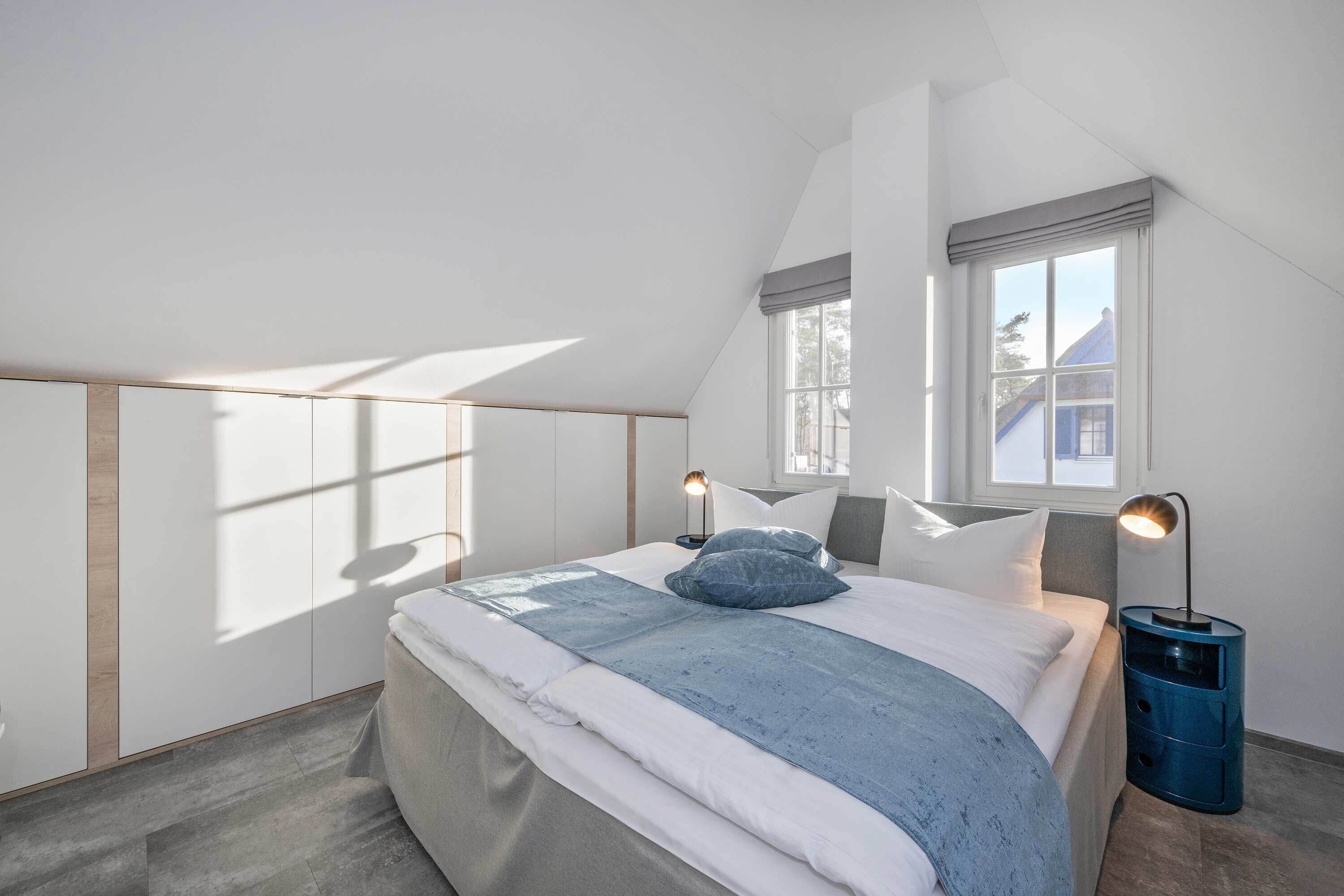 2 bedrooms, WiFi (free), bed sheets