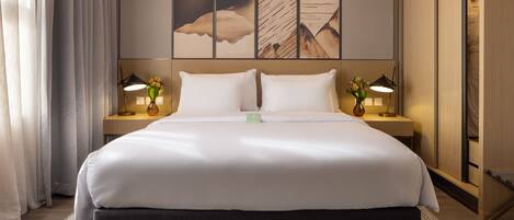 Royal-Apartment, 2 Schlafzimmer, Nichtraucher, Stadtblick | 1 Schlafzimmer, hochwertige Bettwaren, Minibar, Schreibtisch