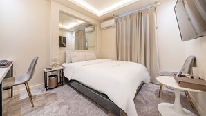 واي فاي مجانًا وملاءات أسرّة