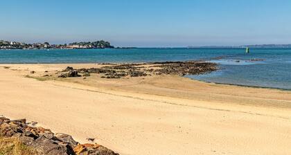 Villa '- Vue Mer - 800m De La Plage' avec vue sur mer, terrasse privée et Wi-Fi