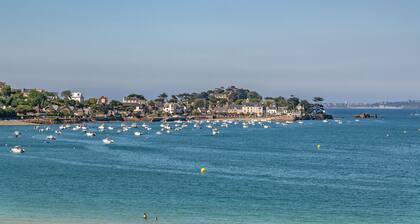 Villa '- Vue Mer - 800m De La Plage' avec vue sur mer, terrasse privée et Wi-Fi