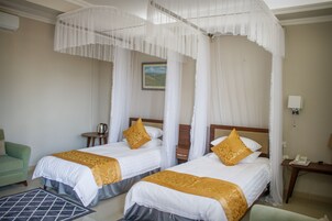 Business Double or Twin Room | In-room safe, individually decorated, individually furnished, desk