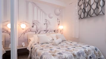 Pool in the City Centre | 1 Schlafzimmer, Allergikerbettwaren, Zimmersafe, Verdunkelungsvorhänge