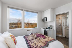 1 chambre, fer et planche à repasser, Wi-Fi, literie fournie