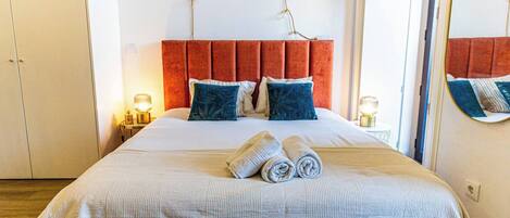 1 habitación, tabla de planchar con plancha y wifi gratis