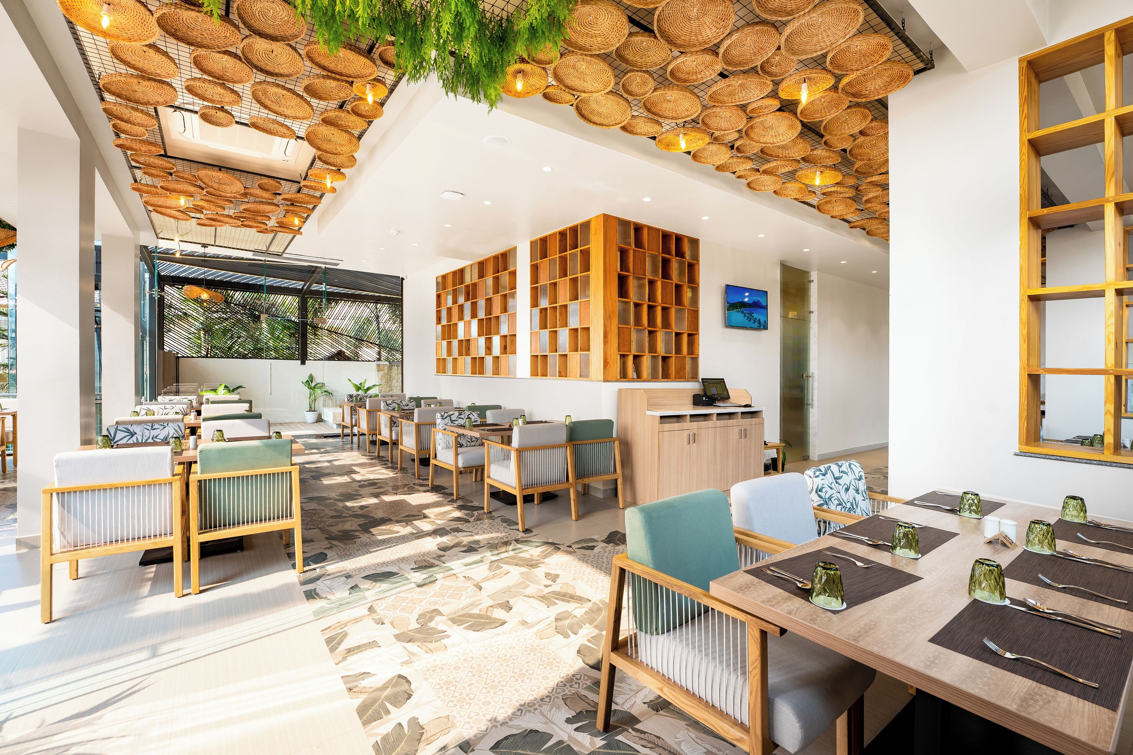 Colazione a buffet, servita tutte le mattine (250 INR a persona) 