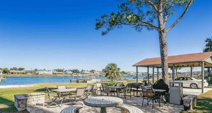 Sailmakers Place 302